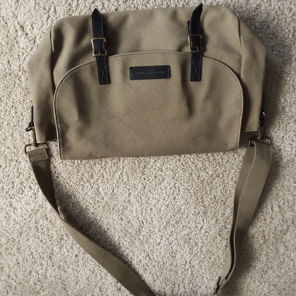 Brooks brothers messenger bag